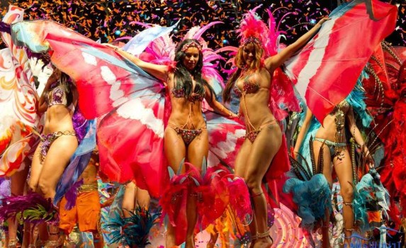 Карнавал в Тринидад и Тобаго фото